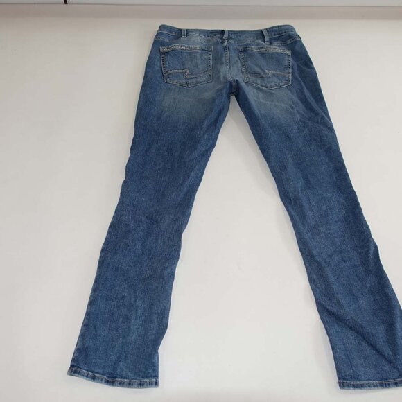 Silver Women's Elyse Straight Leg Jeans Size 33 x 32 Blue Mid Rise Stretch Denim - Picture 7 of 9